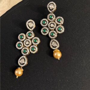 Elegant Gold and Green Drop Earrings